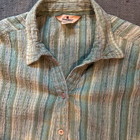 Vintage Woolrich Crinkle Fabric Blue and Green Button Down with Short Sleeves - Picture 2 of 8